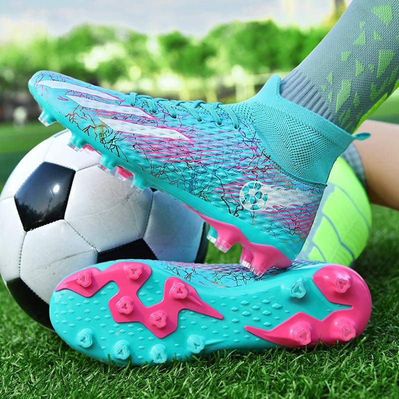 Футбольные бутсы 2025 года с высоким верхом для мальчиков и детей с шипами и шипами, соревновательные тренировочные бутсы для молодежи и студентов для искусственного газона