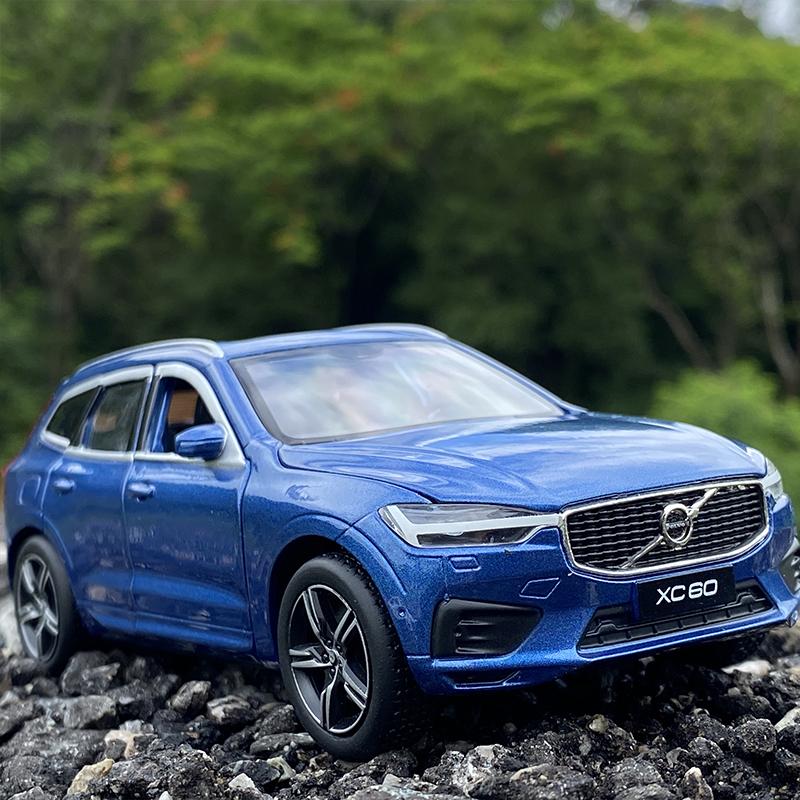 1:32 VOLVOS XC60 XC90 Внедорожник Литой сплав Модель автомобиля Игрушечные машинки Звук Свет Инерционная машина Транспортное средство Детская игрушка Коллекция