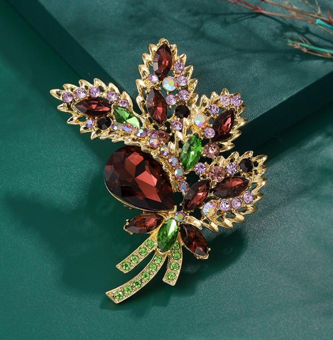 Женская винтажная брошь-подвеска с кристаллами и стразами в виде цветка и листа, ювелирное украшение, корсаж, свадебный подарок