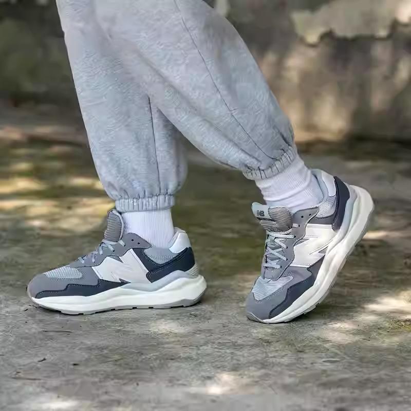 New Balance Детские кроссовки Big Kid Castlerock Moonbeam 57/40 Серые GC5740RT