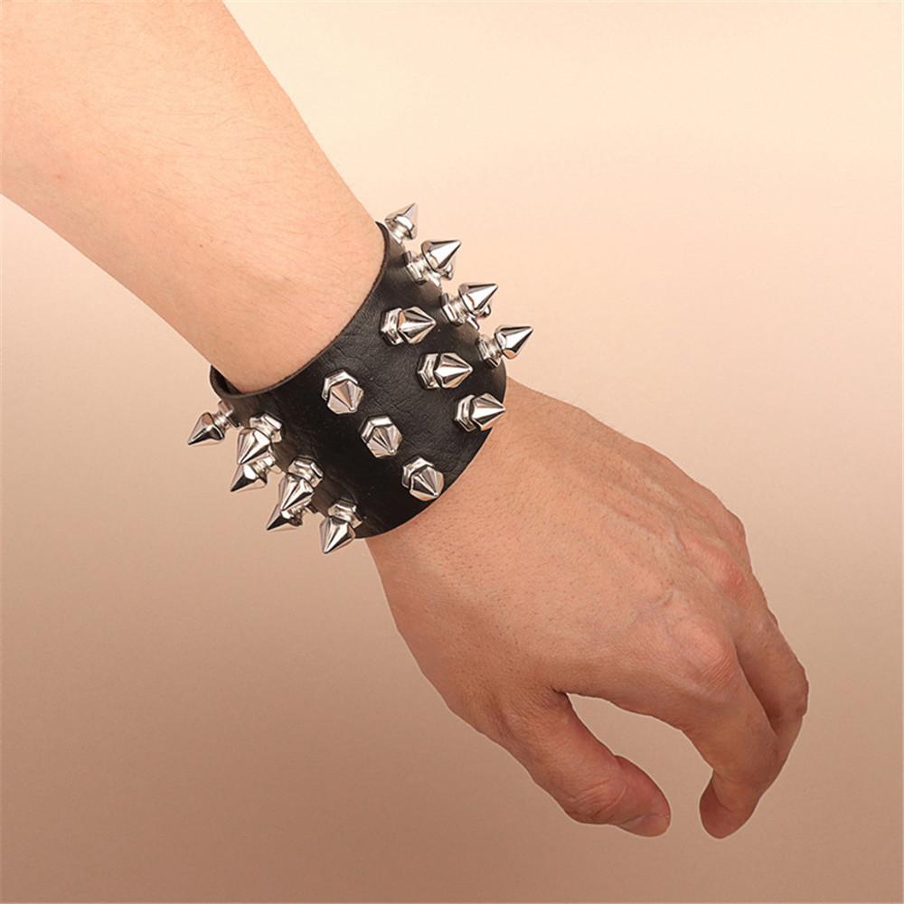 Spikes Rivet Wide Cuff PU Leather Punk Black Bracelets For Men Fashion Leather Bracelet Bangles Multilayer Wide Wrap Jewelry