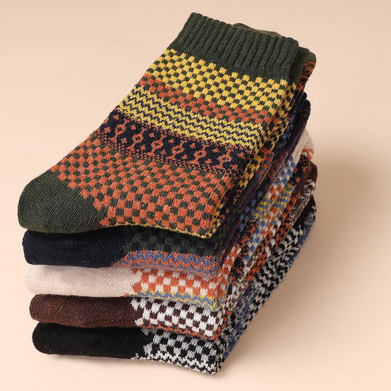 "Men's Retro Thick Thread Ethnic Style Mid-Tube Socks for Autumn & Winter (5-10 Pairs)"