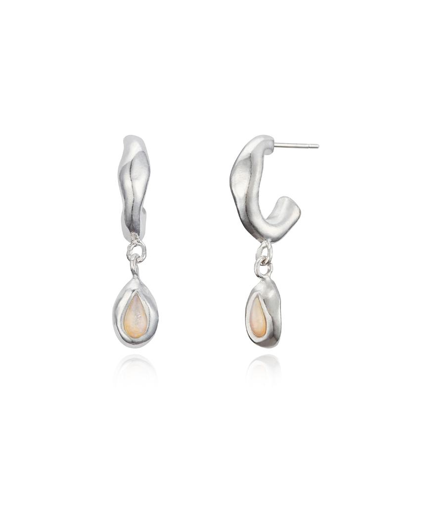 Reindeer Gentle Stone Earring 06