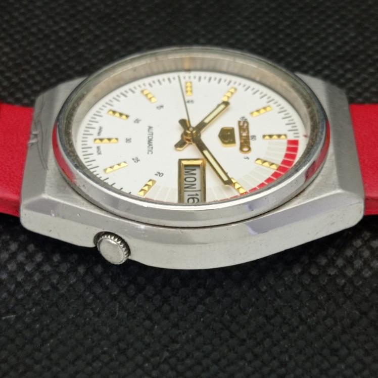 Б/У винтажные часы SEIKO 5 AUTOMATIC 6309A JAPAN MENS D/D WHITE WATCH 608g-a316322-2 SKU608g-a316322