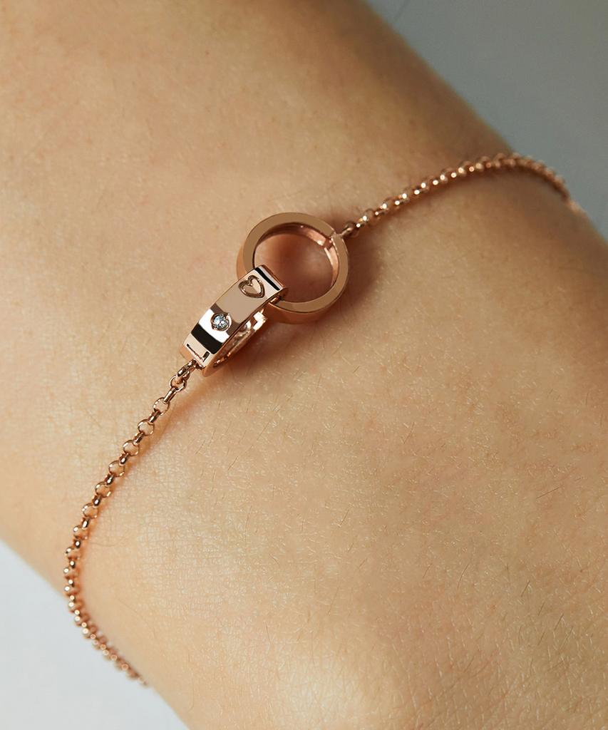 Helene Jewelry 14K Glow Double Ring O-Ring Chain Gold Bracelet