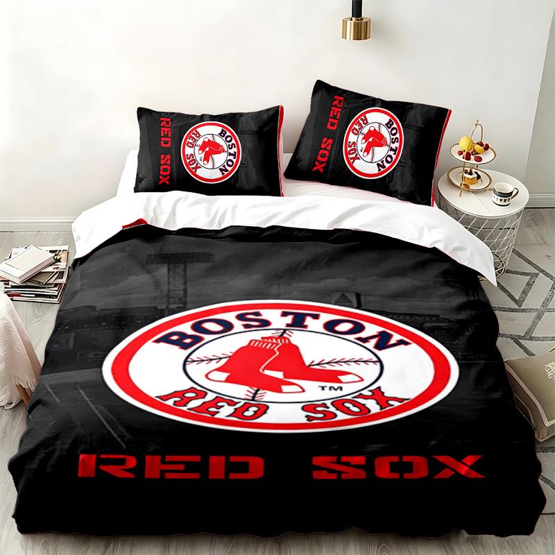 Boston Red Sox 3pc set Perfect for bedroom use Comfortable bedding set includes a duvet cover and two pillowcases Ideal birthday or Christmas gift