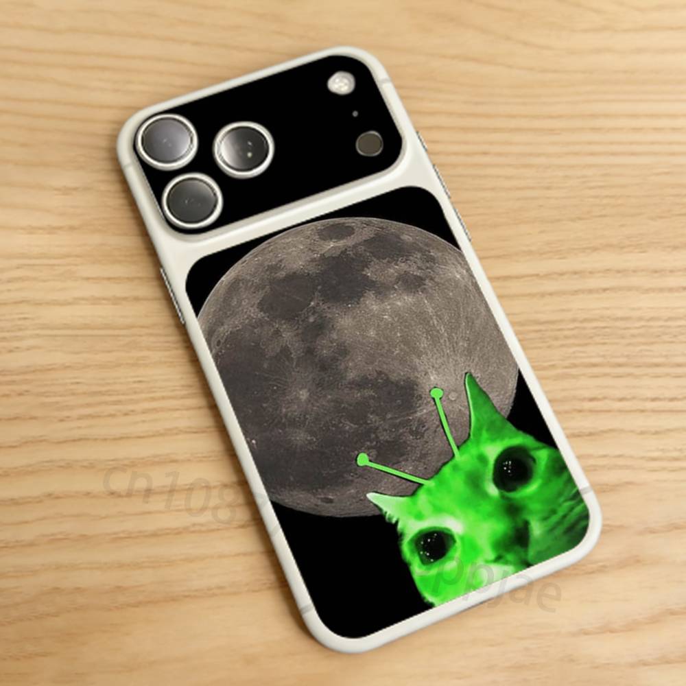 Забавный Зеленый Инопланетный Кот Для iPhone 17 Pro /Max Задняя Крышка Аккумулятора с Наклейкой-Скином на Камеру Задняя Защитная Пленка-Наклейка