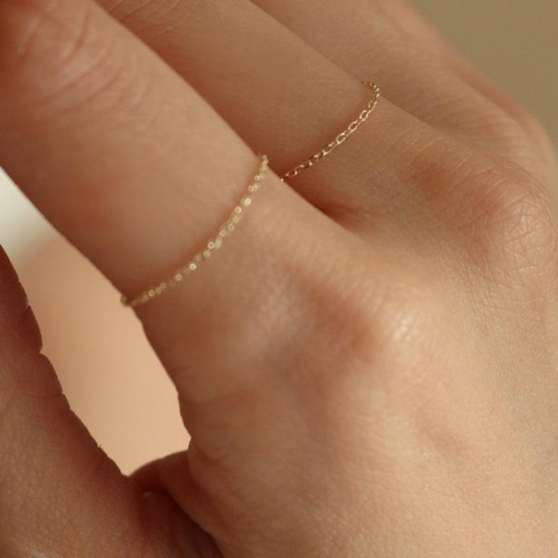 Минималистичное кольцо-цепочка из 14-каратного золота