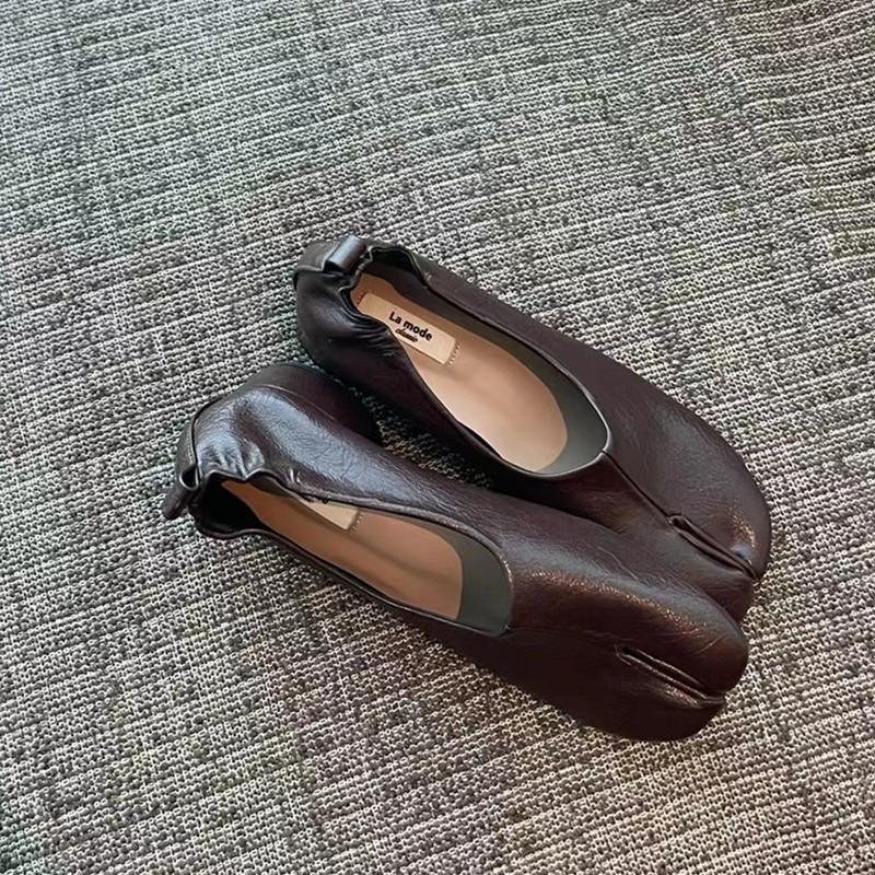 Мода Bailamos Женские туфли-лоферы на низком каблуке с раздельным носком, мягкая подошва, удобные балетки из микрофибры, лаконичные женские мокасины, обувь таби ниндзя