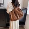 Large Capacity Tote Bag 2025 New Casual Versatile Foreign Style Shoulder Messenger Women's Bag Simple Retro Bag