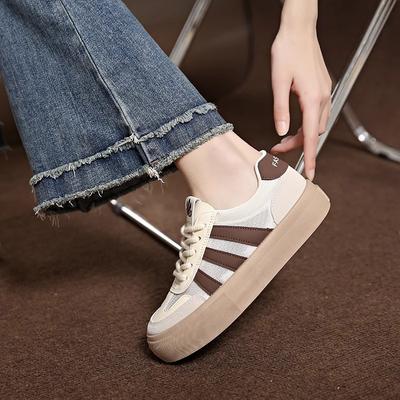 Нескользящие взрывные маленькие белые парусиновые туфли женские весенне-осенние инс тренд 2025 новые нишевые универсальные повседневные спортивные туфли