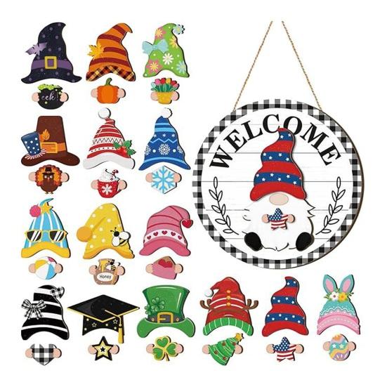 1 Set Interchangeable Wooden Welcome Sign with Seasonal Hat Accessories Gnome Highland Cow Hanging Front Door Sign Home Office Holiday Decoration