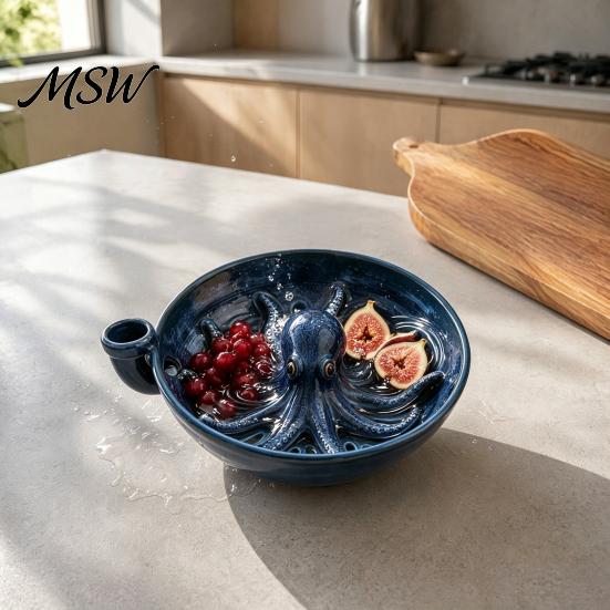 Novelty Octopus Relief Bowl Shaped Berry Washing with Drainage Slots, Retro Style Handmade Ceramic Food Strainer Fruit Strainer, Decorative Vegetable