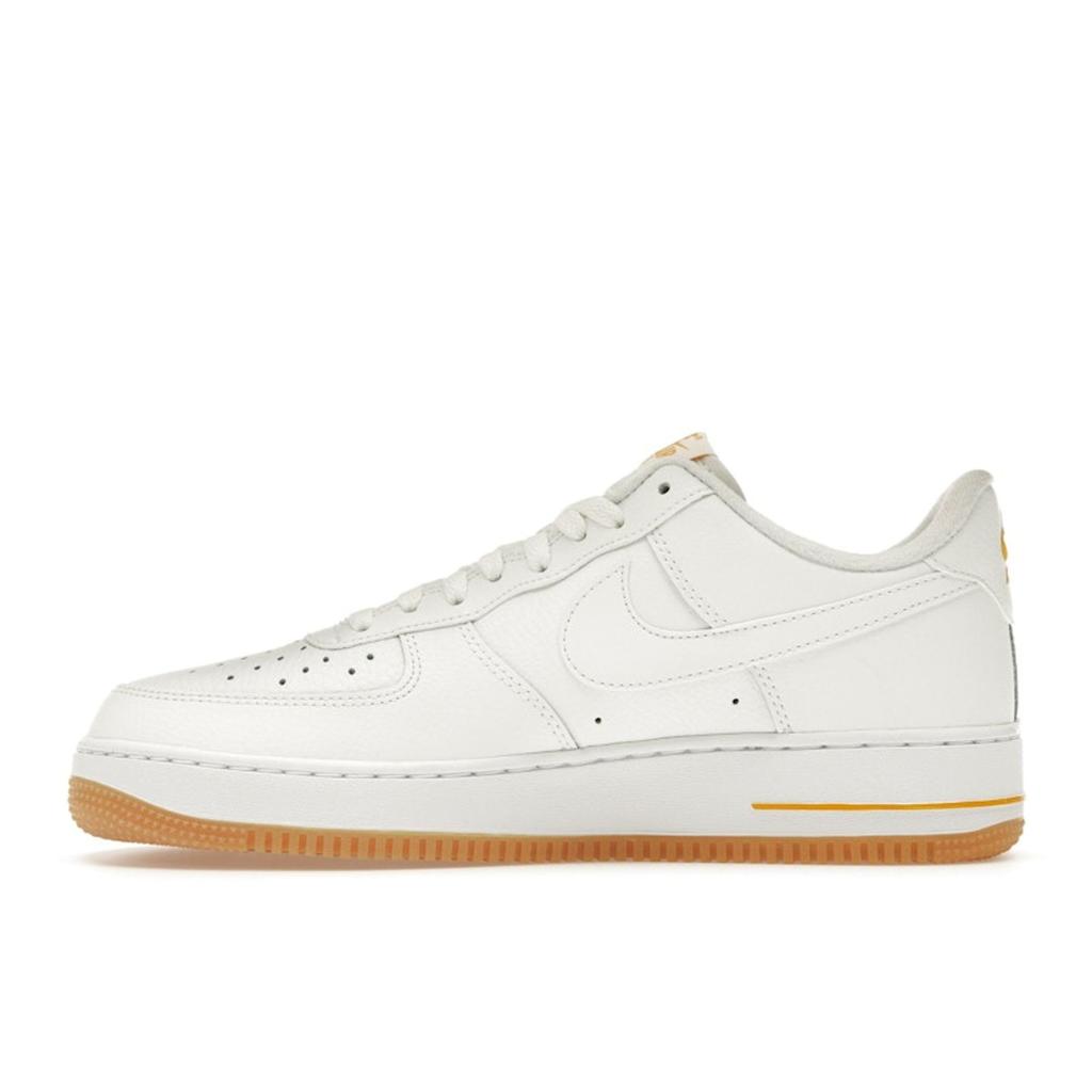 Nike Air Force 1 07 White University Gold Gum Men Sneakers Gum-Light-Brown DZ4512-100