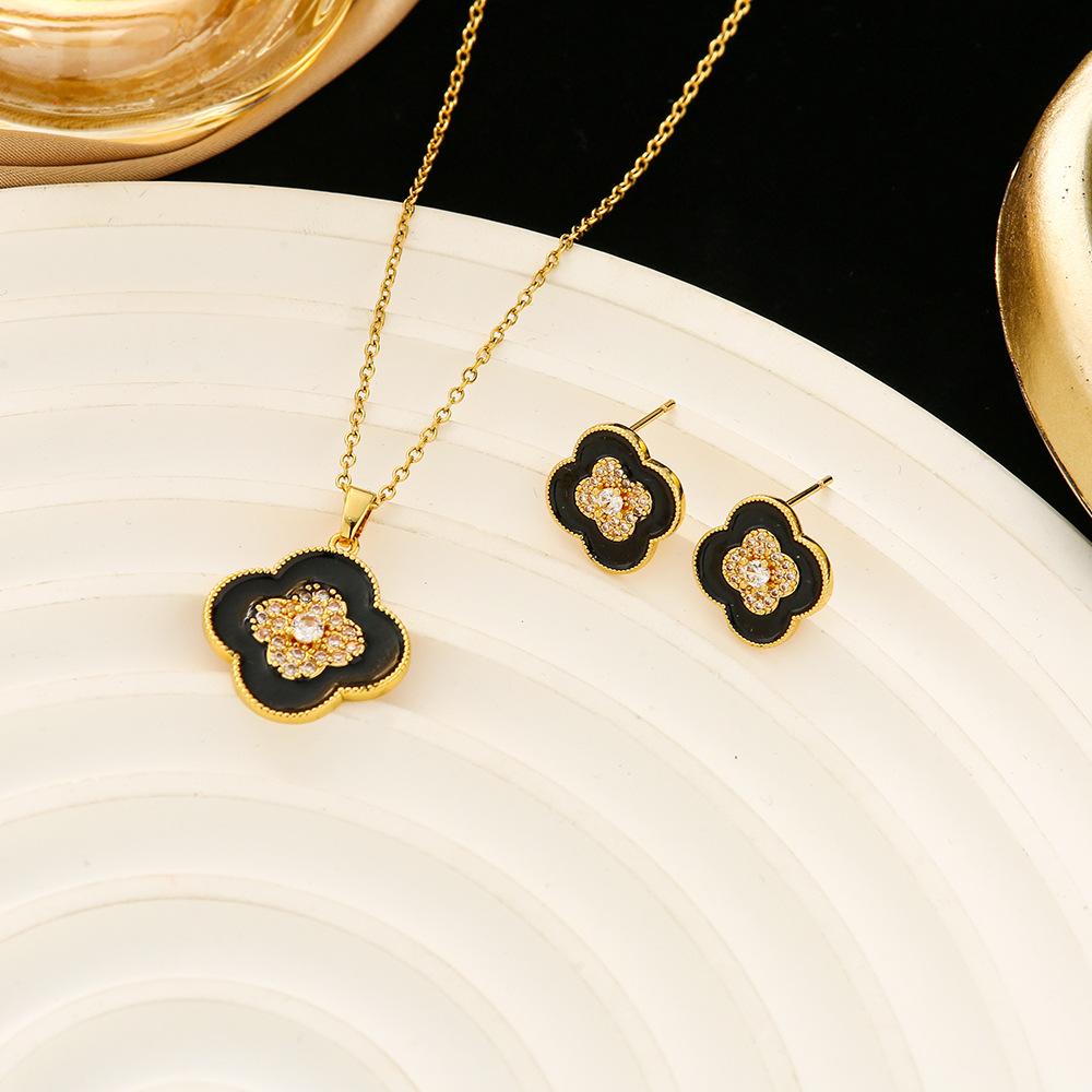 2PCS Lucky Clover Pendant Charm Necklace Earring Set