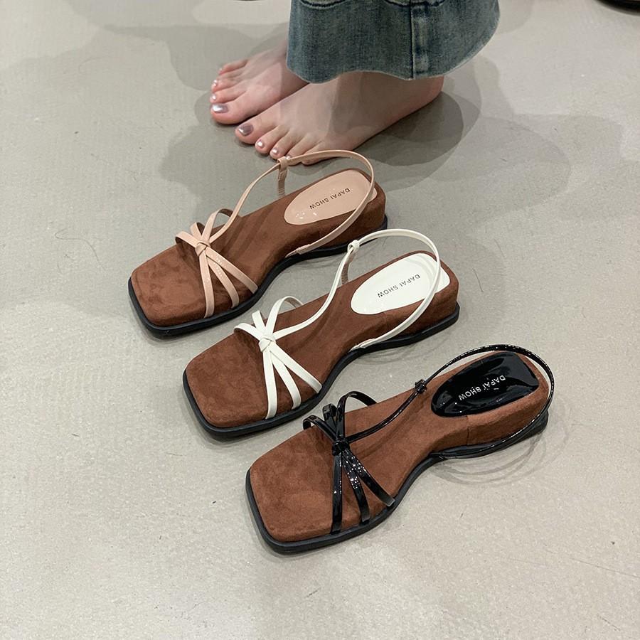 French wedge heel retro temperament sandals women's 2025 summer wear new naked pink with skirt niche thin strap Roman shoes