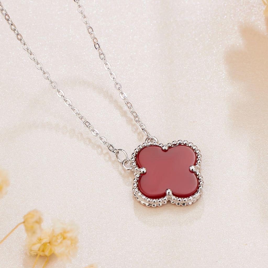 Четырехлистный клевер на удачу, классическое универсальное ожерелье для женщин, простая подвеска на ключицу, подарок на день рождения