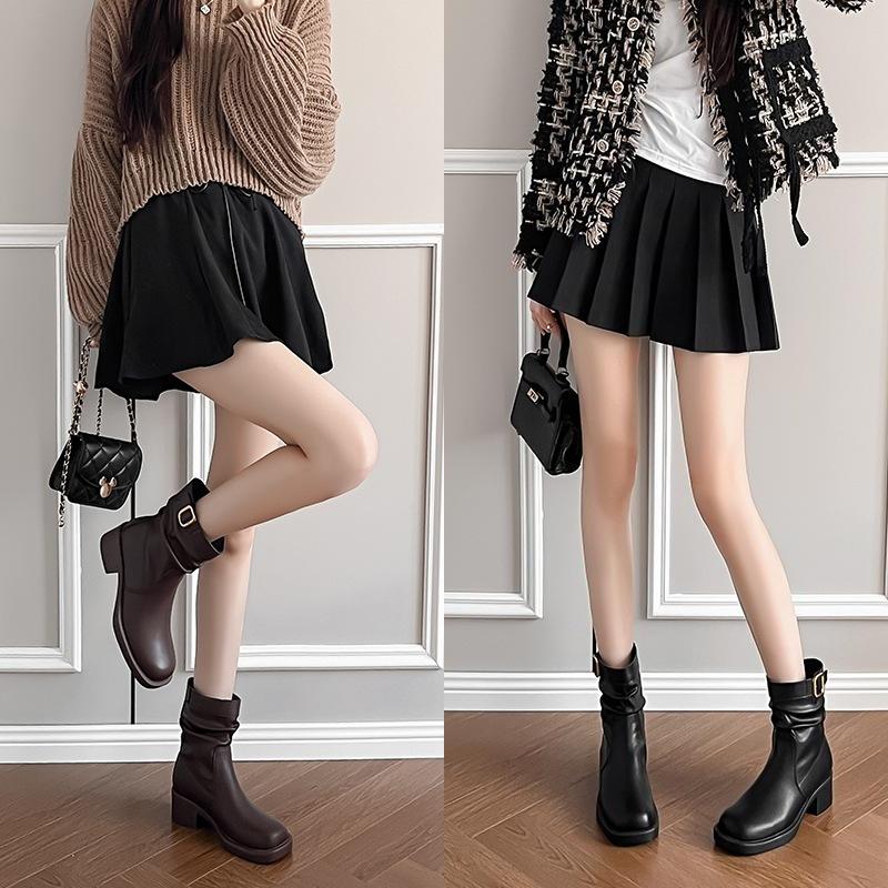 Популярные в этом году ботинки в западном стиле, ретро, плиссированные, короткие ботинки, женские, осень-зима 2025, новые, с круглым квадратным носком, на толстом каблуке, ботинки Мартин