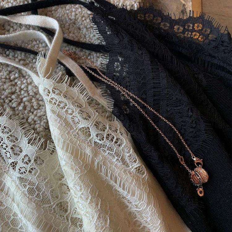 Кружевной жилет с резьбой, который носят женщины, летняя тонкая рубашка без рукавов на бретельках и однотонная повседневная рубашка