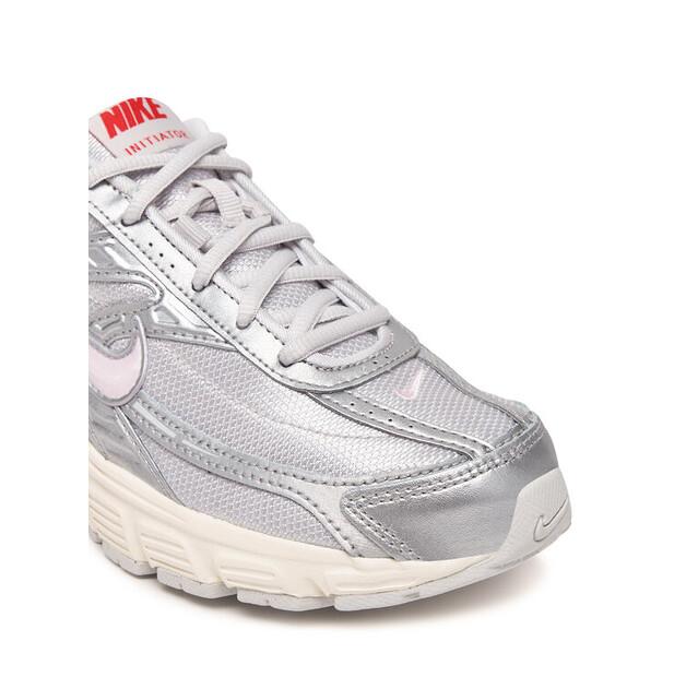 Кроссовки Nike Wmns Initiator