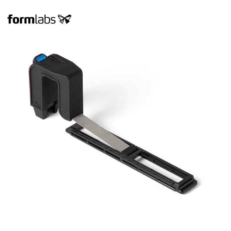 Платформа для построения Formlabs Form4 и гибкий резервуар для смолы 4 л с мешалкой