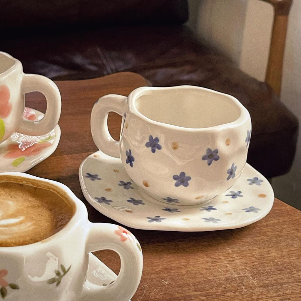 Cute Floral Ceramic Coffee Cups and Plates with High Aesthetic Value, Underglaze Color Hand-painted Cups and Plates