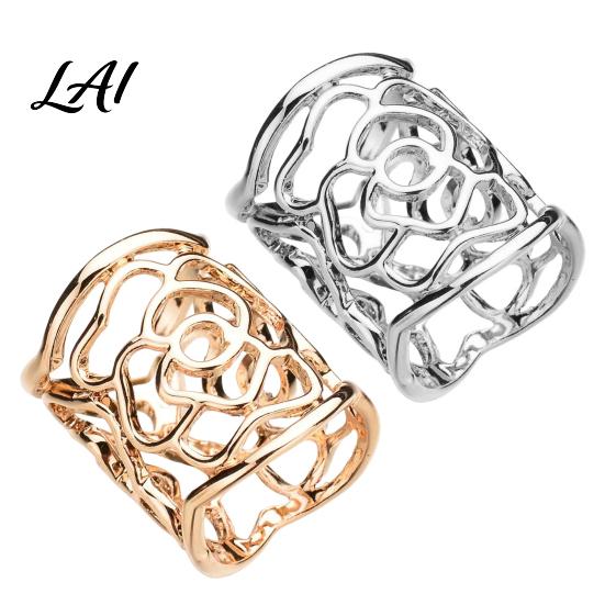 Geometric Scarf Clip Romantic Hollow Rose for Women Elegant Alloy Shawl Buckle Jewelry Gift Her Silk Scarves And Square Scarves Retro Floral