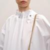 Свободная хлопковая рубашка с длинным рукавом и завязками на шее