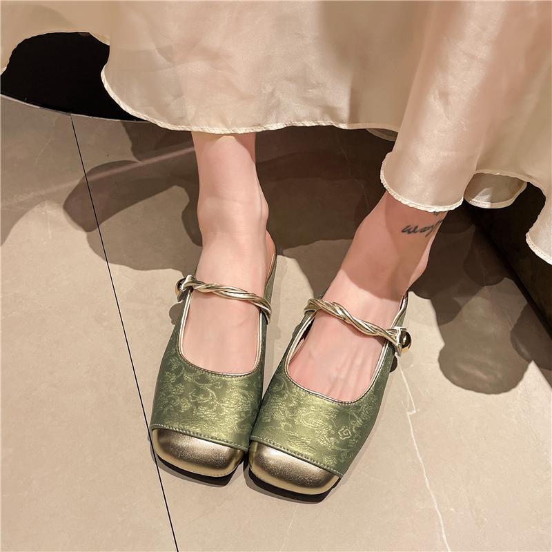 2024 г. Современные босоножки на среднем каблуке с квадратным каблуком и пряжкой на ремешке Женская обувь на распродаже Высококачественные однотонные женские сандалии в этническом стиле