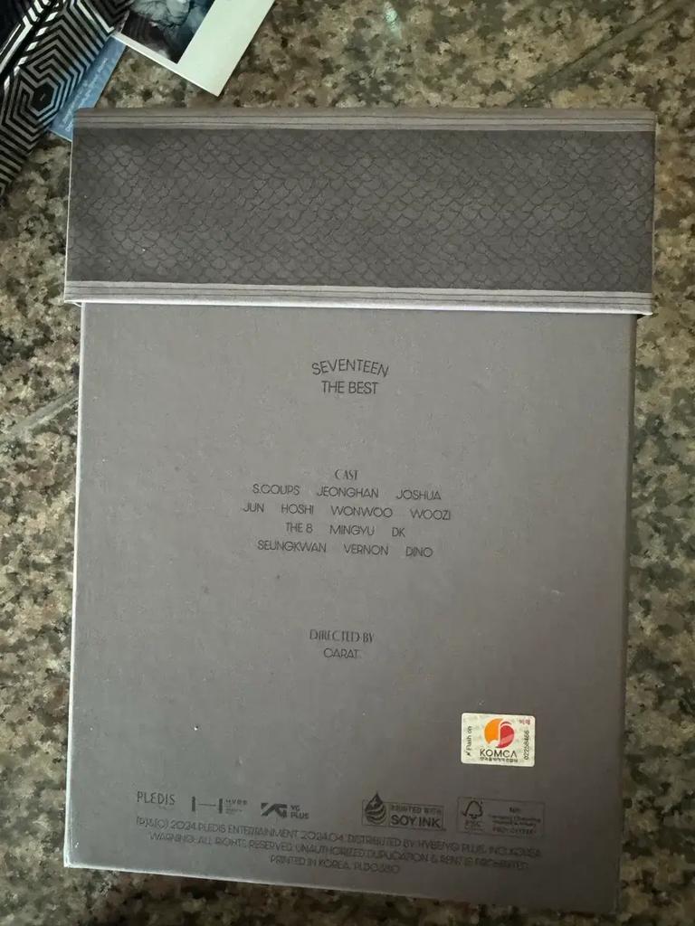 SEVENTEEN 17 ПРЯМО ЗДЕСЬ Лучший альбом с автографом
