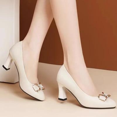 Женская обувь 2024 года, горячая распродажа, женские туфли на высоком каблуке с неглубокой подошвой, модные туфли с бабочкой для офиса и карьеры, новые кристальные туфли на однотонном каблуке для женщин