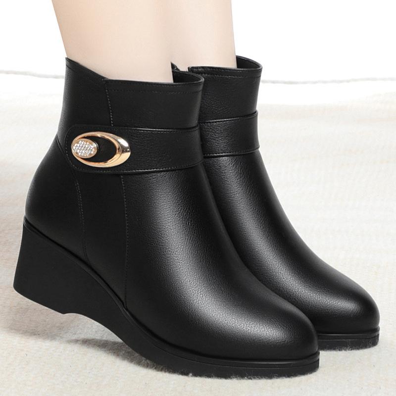 Slope Heel Short Boots Women's Autumn and Winter, New Fashion Boots and Elderly Women's Shoes Platform Waterproof Table Mother Shoes