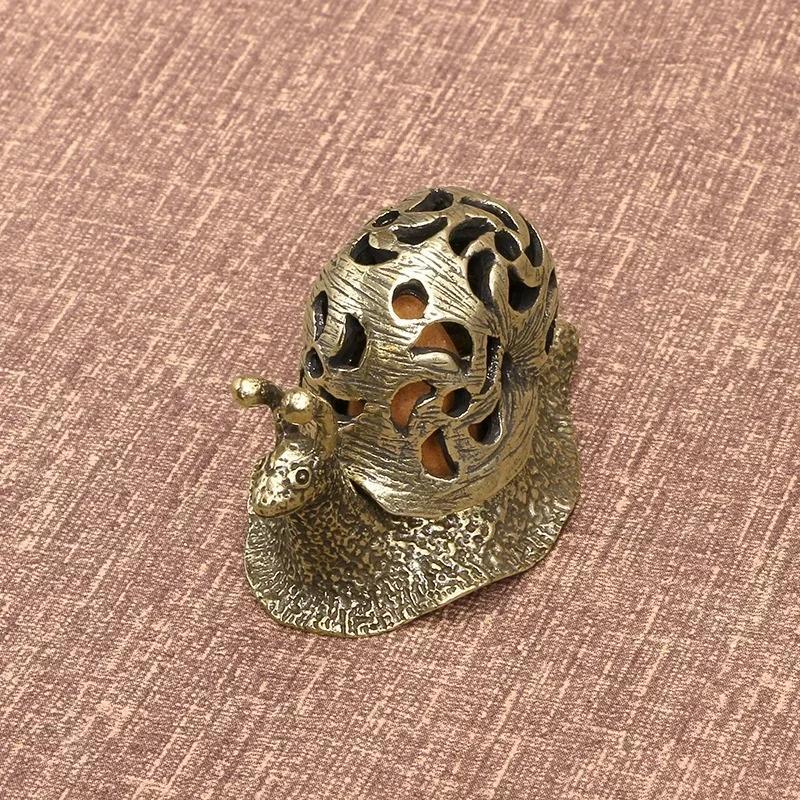 New Antique Brass Snail Statue Creative Aromatherapy Supplies Desk Ornament Traditional Craft Accessory Creative Gift Decoration