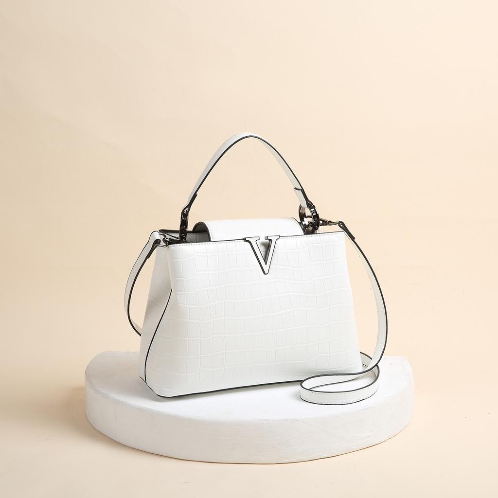 New Shiny Leather Stone Pattern Three-Dimensional Internet Celebrity Handbag Fashion Single Shoulder Crossbody Bag V-Shaped Factory Direct