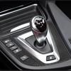 Настоящее углеродное волокно для BMW F80 F82 F83 M3 M4 2014-2018 Автомобильные полоски L-образной формы по бокам рычага переключения передач, накладка панели, аксессуары для интерьера