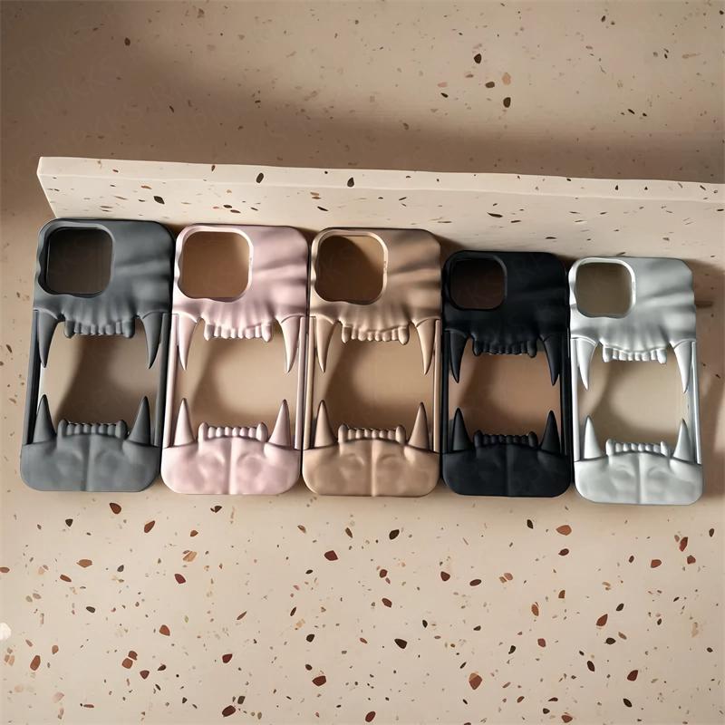 Luxury Plating 3D Canine Tooth Hollow Dissipate Heat Phone Case For iPhone 16 15 14 13 12 11 Pro Max Plus Shockproof Soft Cover
