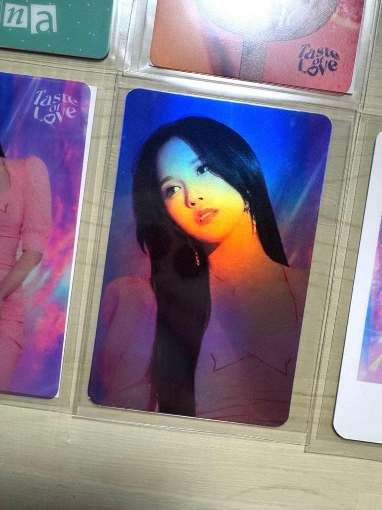 [USED] TWICE Mina Taste of Love Bonus Trading Card