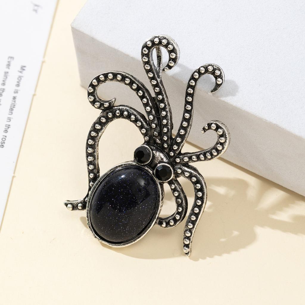Natural Stone Shell Brooch Octopus-Shaped Brooch For Elegant Formal Coat Jewelry Accessory 52x37mm