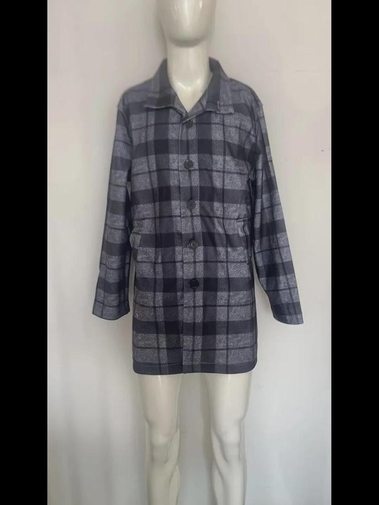 Мужское шерстяное пальто средней длины с воротником-стойкой в европейском и американском стиле — повседневный дизайн на осень и зиму с карманами.