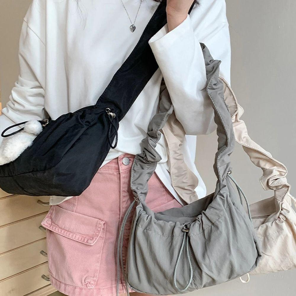 Solid Color Pleated Shoulder Bag Y2K Nylon Underarm Bag Trendy Cloud Crossbody Bag School