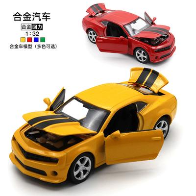 1:32 Шмель Классическая модель автомобиля Детская игрушечная машинка Украшения Модель автомобиля Back Force Можно открыть