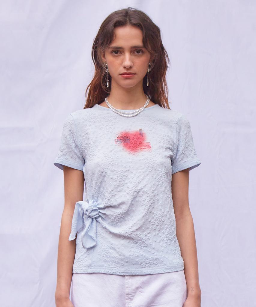 Футболка с тисненым риббоном Baitalssain (2Colors)