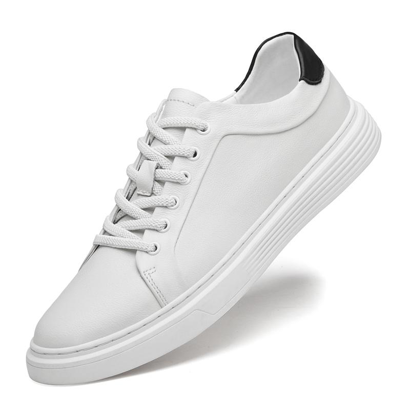 Classic Men Lace-Up Sneakers Versatile Man Walk Skateboarding Shoes New Travel Vulcanize Footwear Stylish Mens Casual Shoes