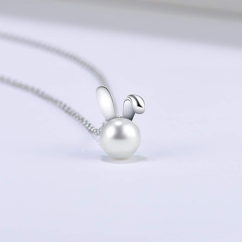 FANCIME K18 White Gold Akoya Pearl Rabbit June Birthstone Pearl Necklace Gift Wrapped Birthday Anniversary Day Christmas Present Gift Women's Mother's