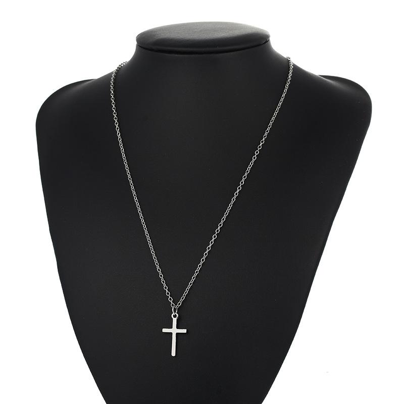 Waterproof Cross Pendant Necklace for Women Men Minimalist Stainless Steel Cross Chain Christian Jewelry Daily Wear Accessories