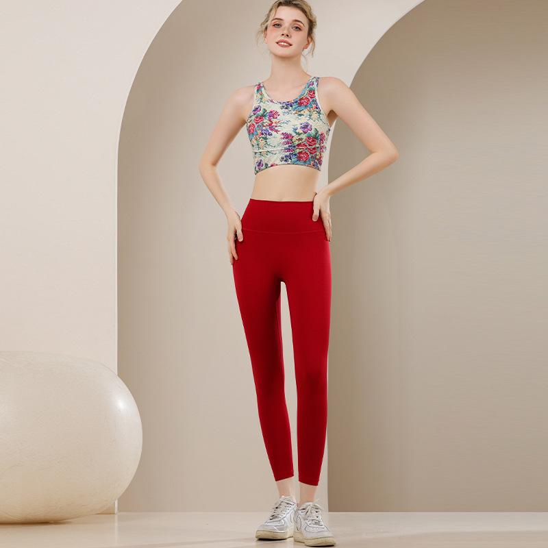 Женский спортивный комплект майка быстросохнущая: Одежда для фитнеса без рукавов для йоги и бега