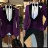 Slim Fit White Men Suits 3 Piece Groom Tuxedos for Wedding Groomsmen Italian Style Suit Jacket with Double Breasted Vest Pants