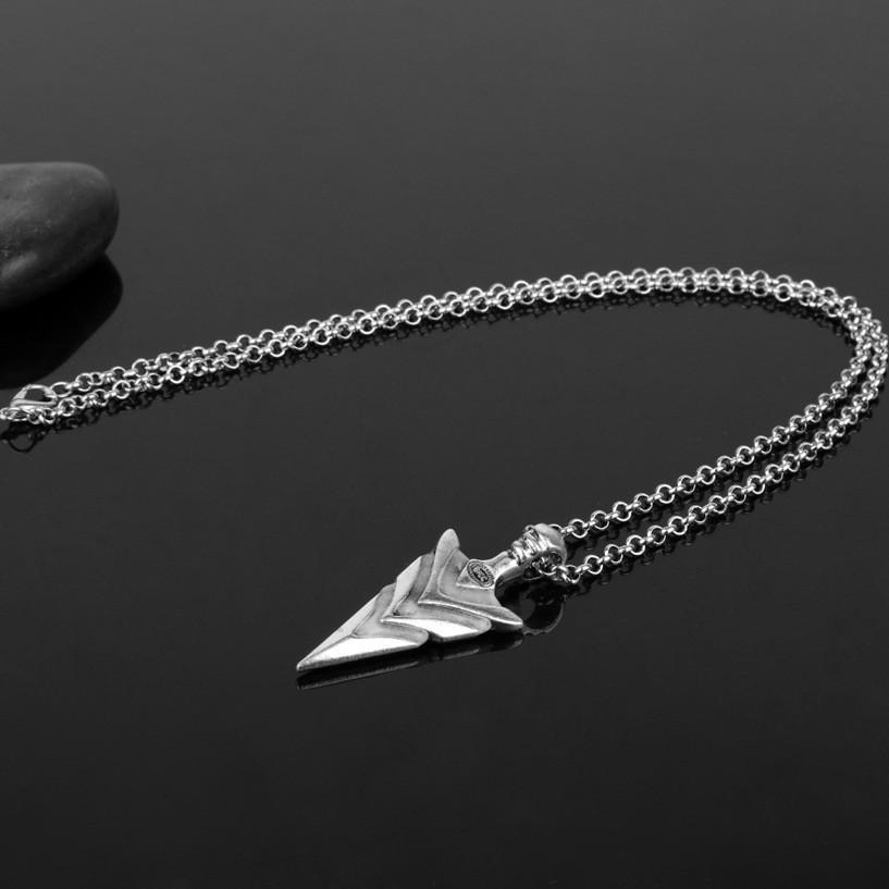 Luminous Arrow Necklace Pendant Jewelry Necklace For Gift And Holiday Decor