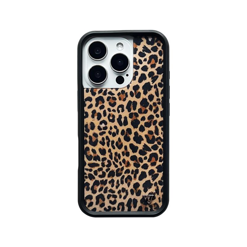 Чехол для телефона Wildflower 3D с принтом леопарда в горошек Для iPhone 16 15 14 Plus 12 13 14 15pro 17pro WF Милый клетчатый чехол с мультяшной едой