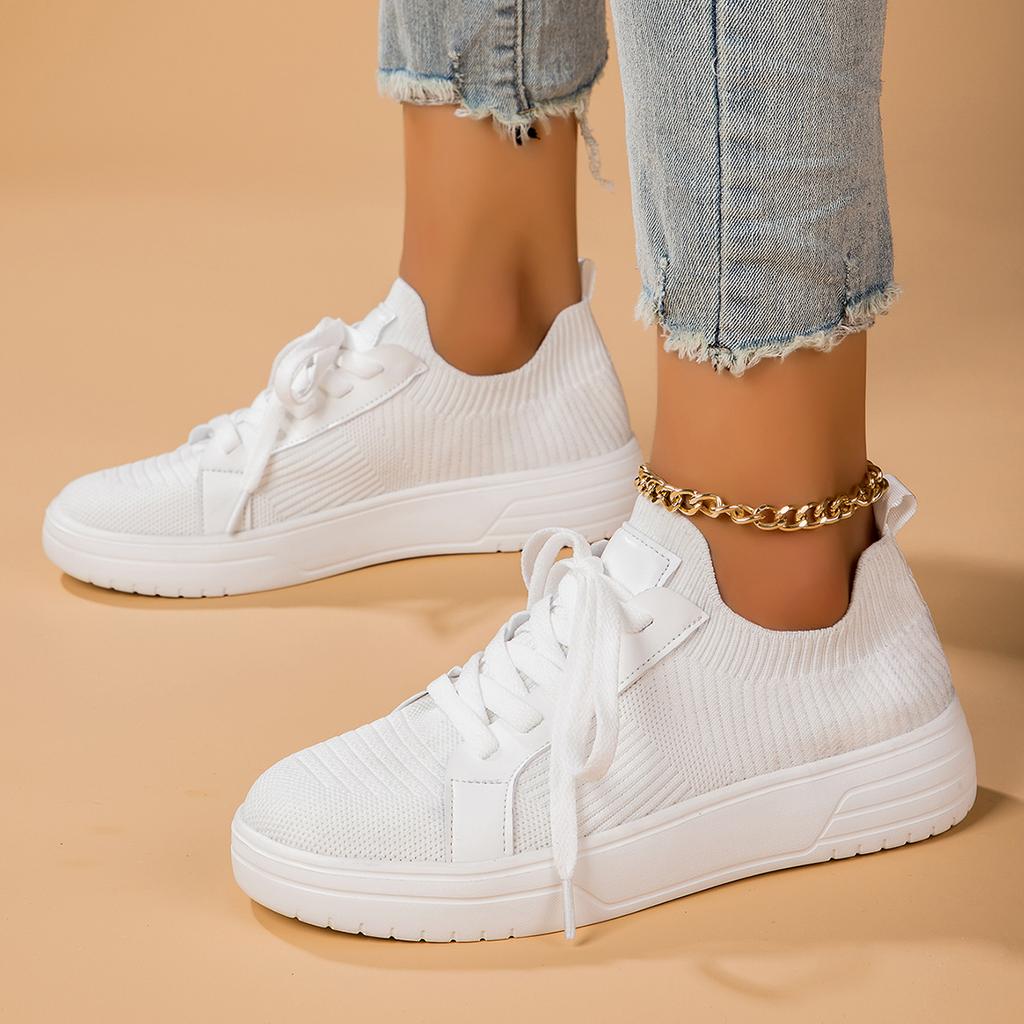 Women Shoes 2024 Breathable White Shoes Lace Up Flats Women Mesh Sneakers Size 36-45 Loafers Platform Outdoor Casual Shoes